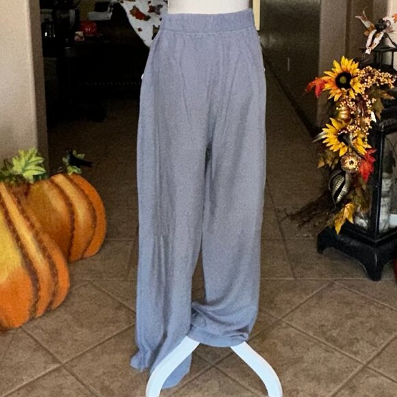 Thread + Supply Partial Elastic Waist Lightweight Wide Leg Pants - Picture 3 of 5